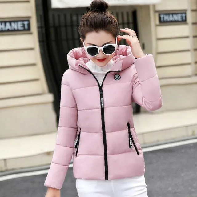 2021 New Winter Parkas Women Jacket Hooded Thick Warm Short Jacket Cotton Padded Parka Basic Coat Female Outerwear Plus Size 5XL