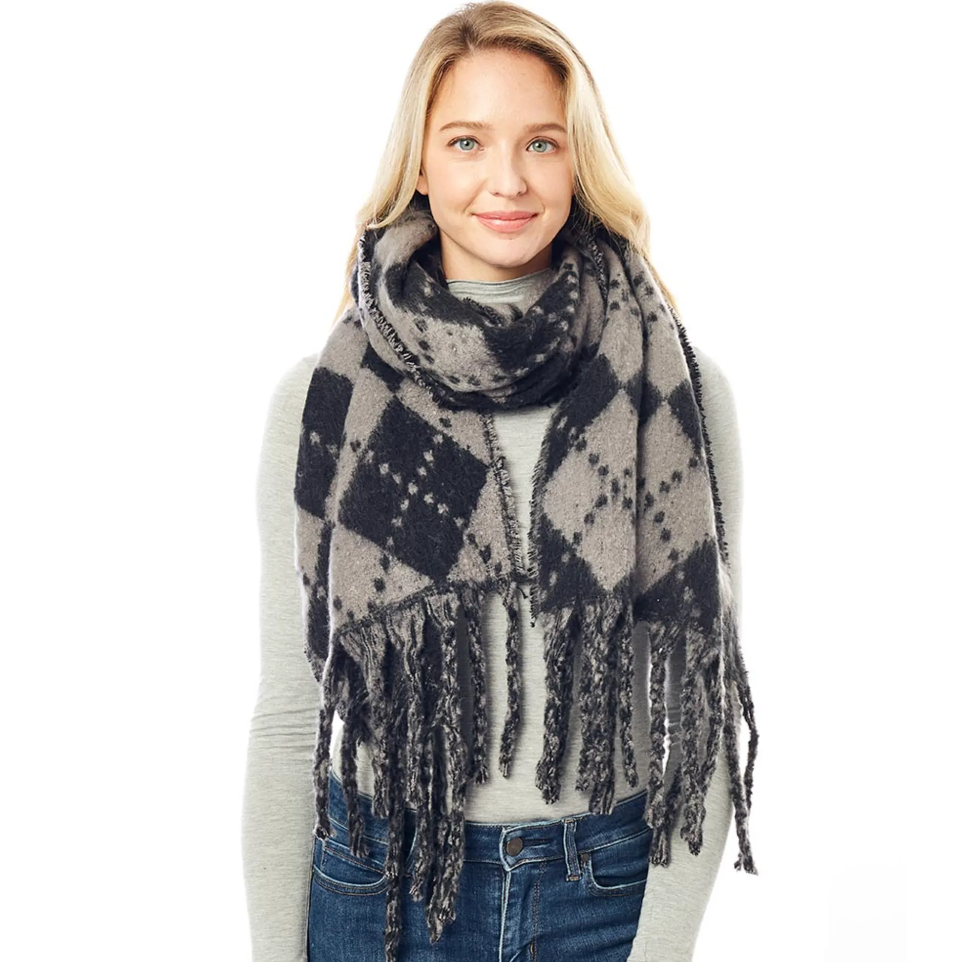 Argyle Print Oblong Scarf With Fringe (2 colors)