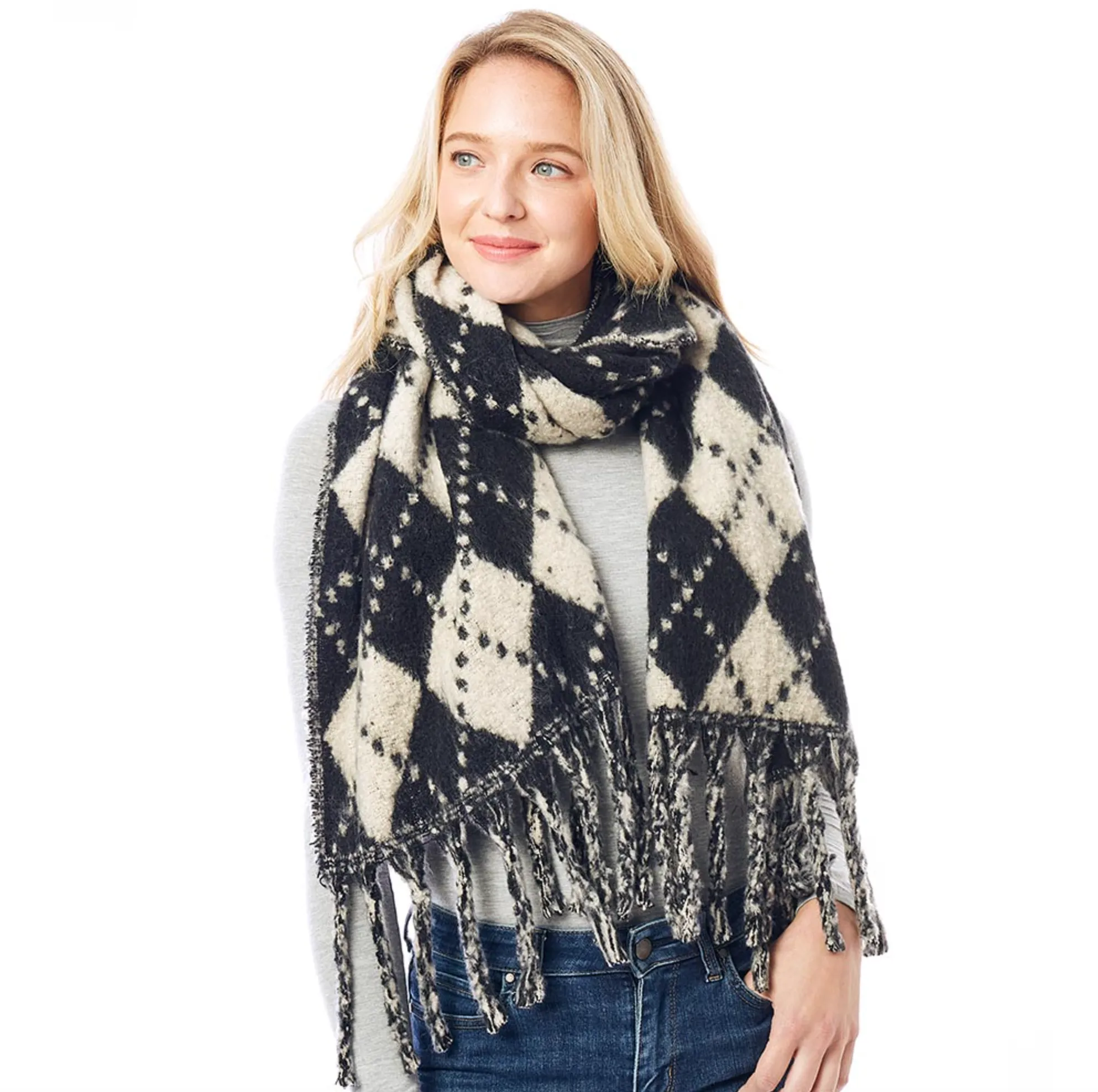 Argyle Print Oblong Scarf With Fringe (2 colors)