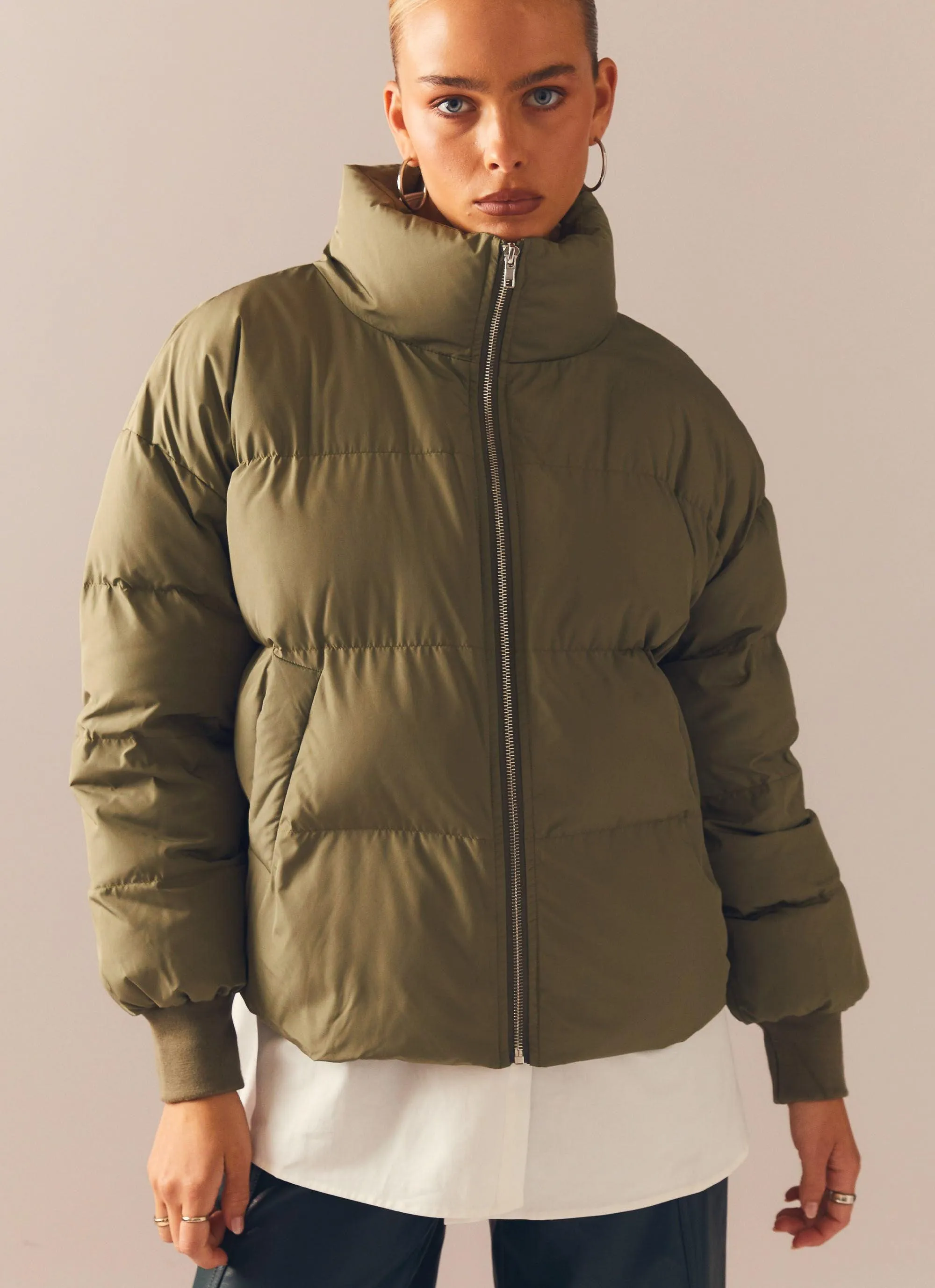 Avalanche Puffer Jacket - Moss Green