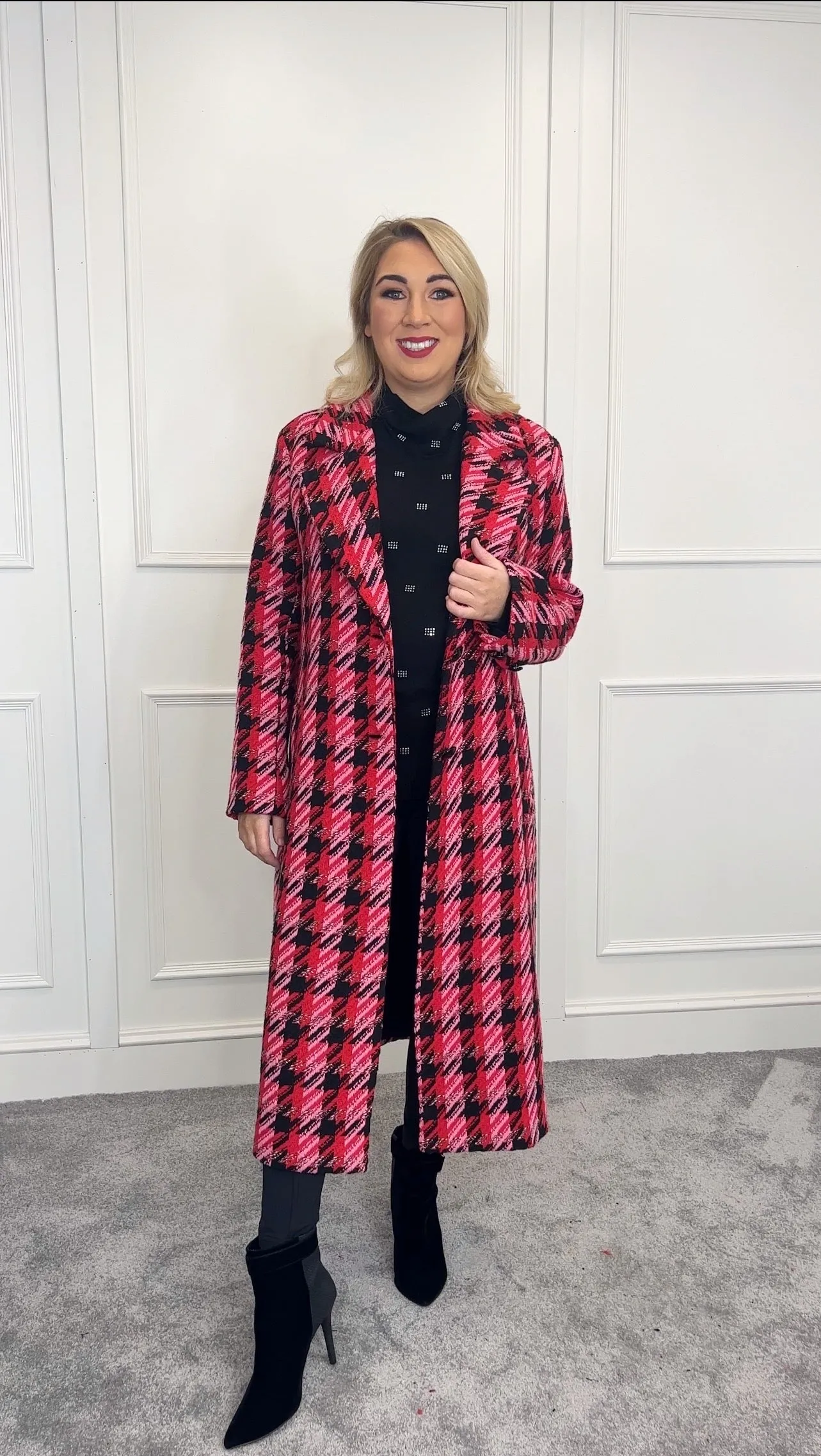 Checked coat (Size 14)