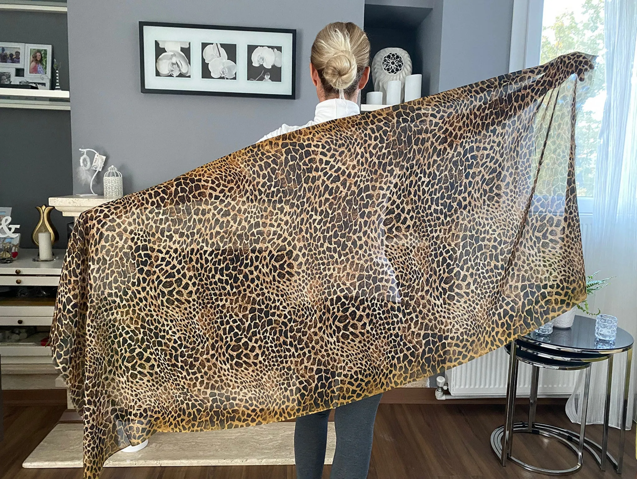 Fashion Tight Small Stone Patterned Shawls