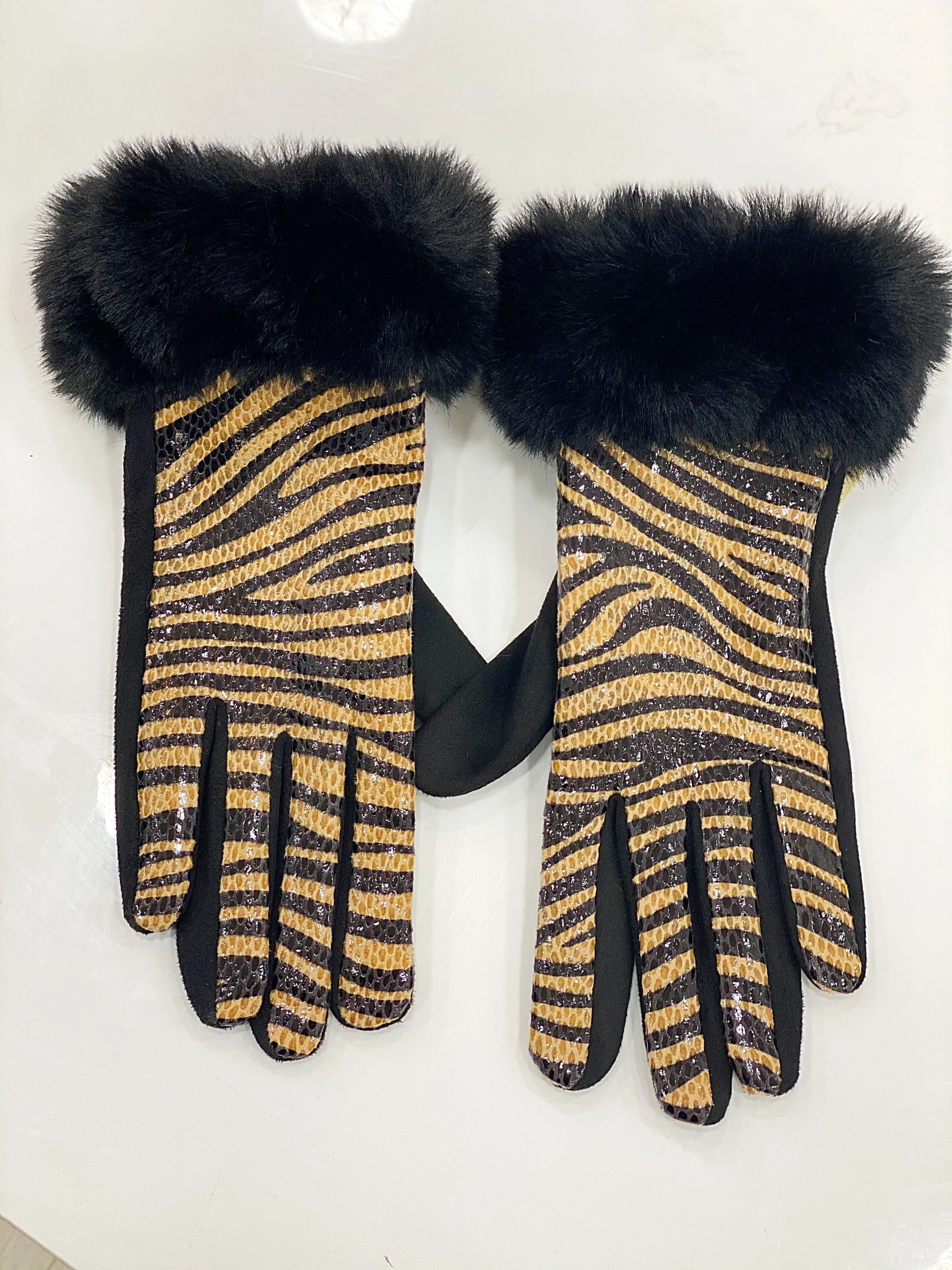 Faux Suede Gloves with Faux Fur Trim