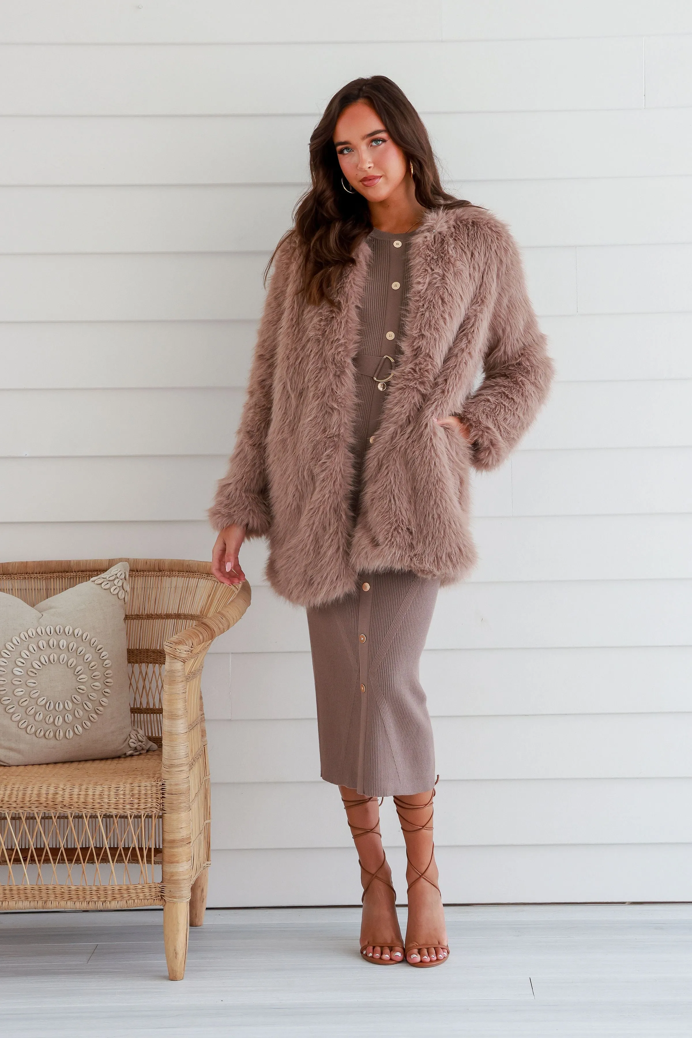 Gia Faux Fur Coat Moccha