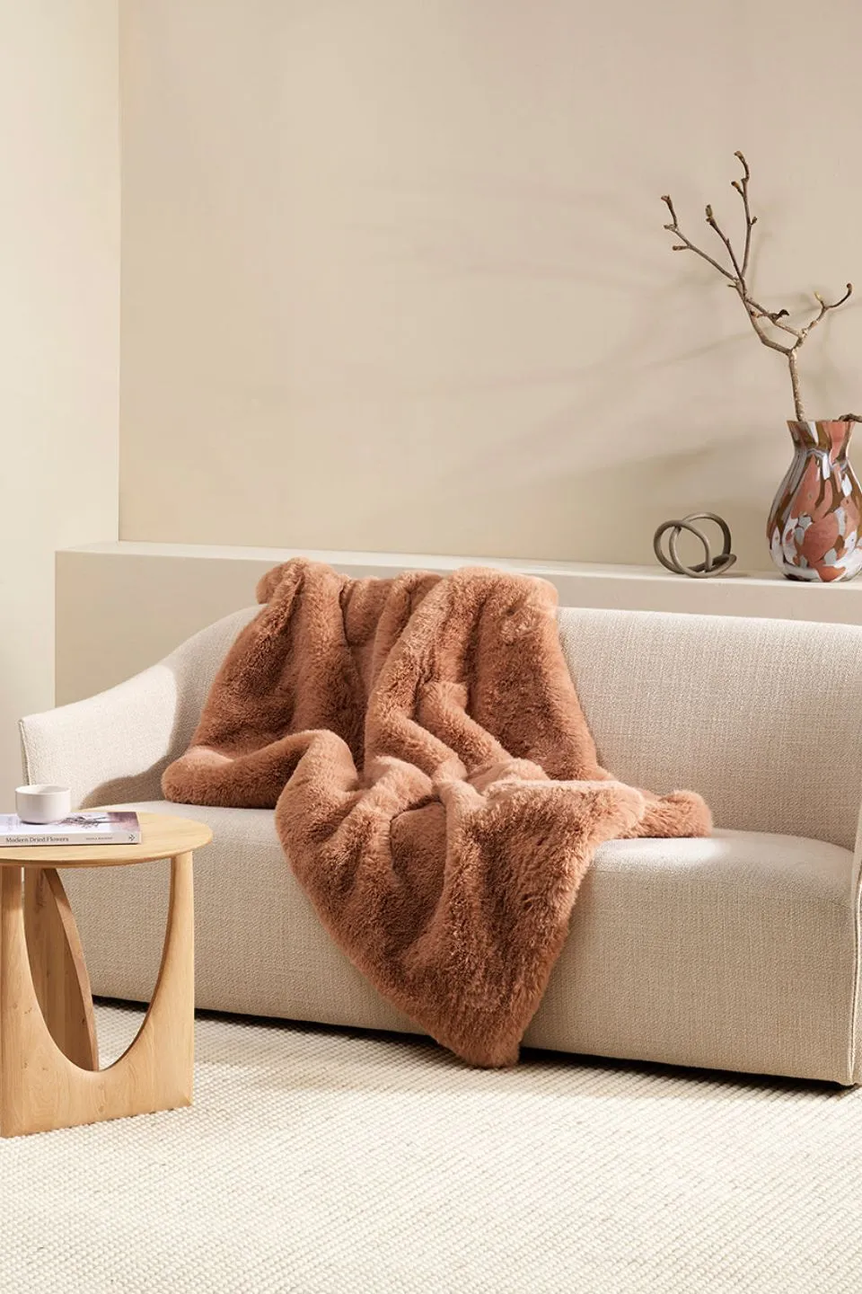 Pele Toasted Coconut Faux Fur 125x150cm Throw