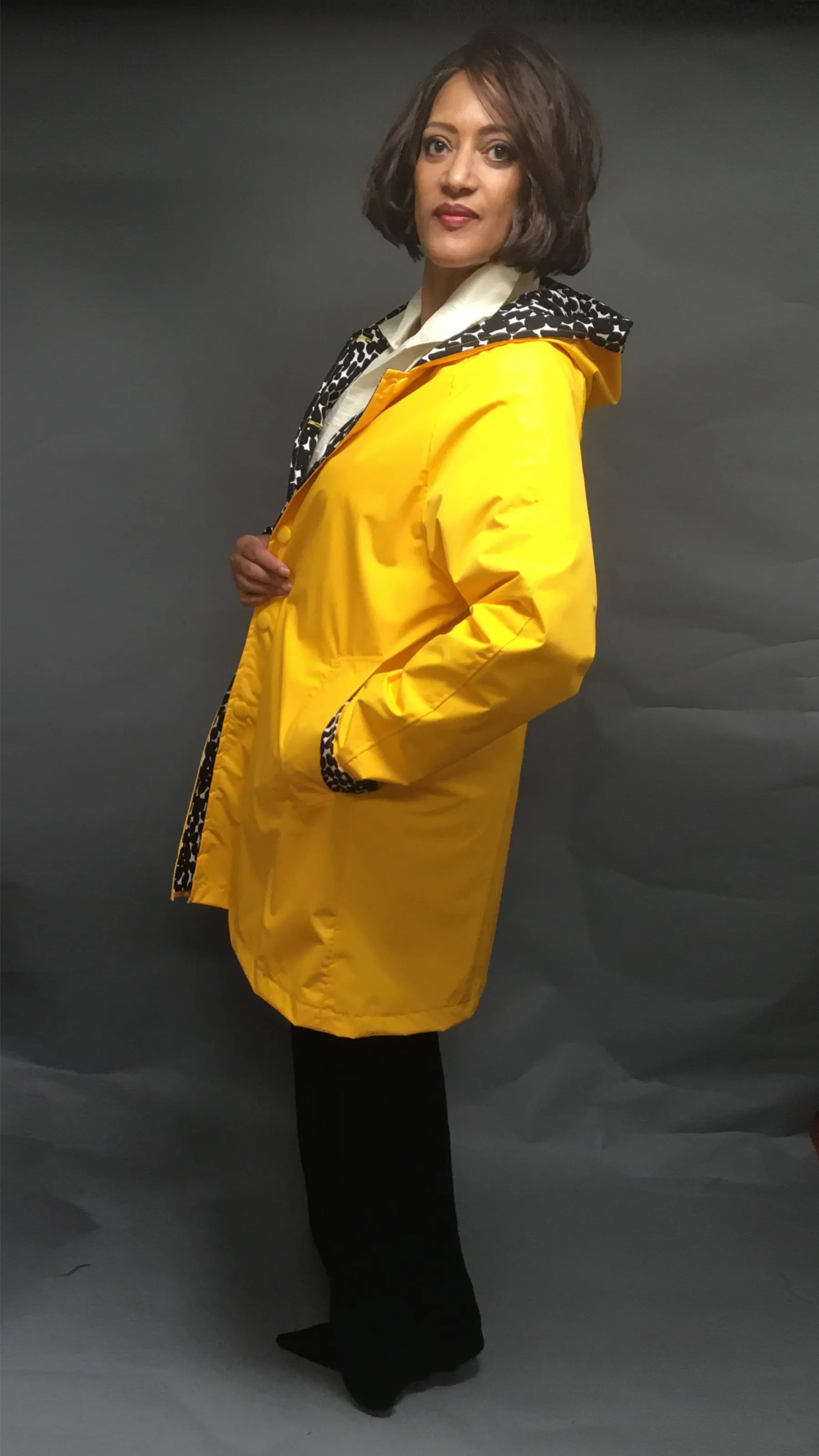 *Women's Sunflower Yellow Outer Reversible Raincoat (RR/C 1016A)